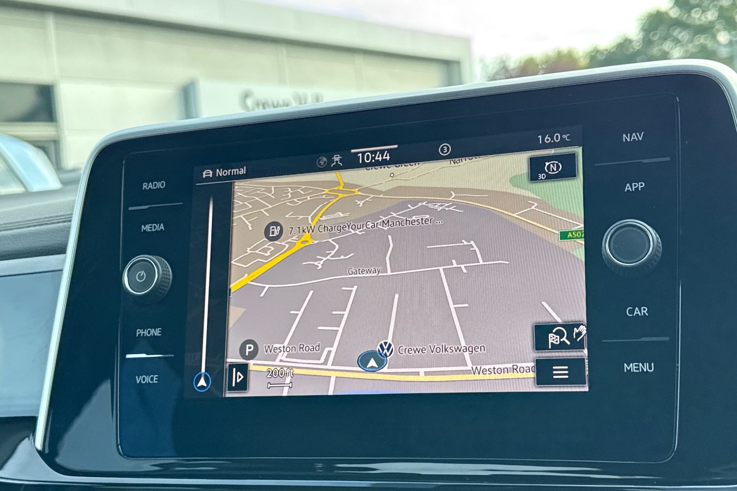 Used Volkswagen T-Roc 2023 for sale - 76006851: Photo 17