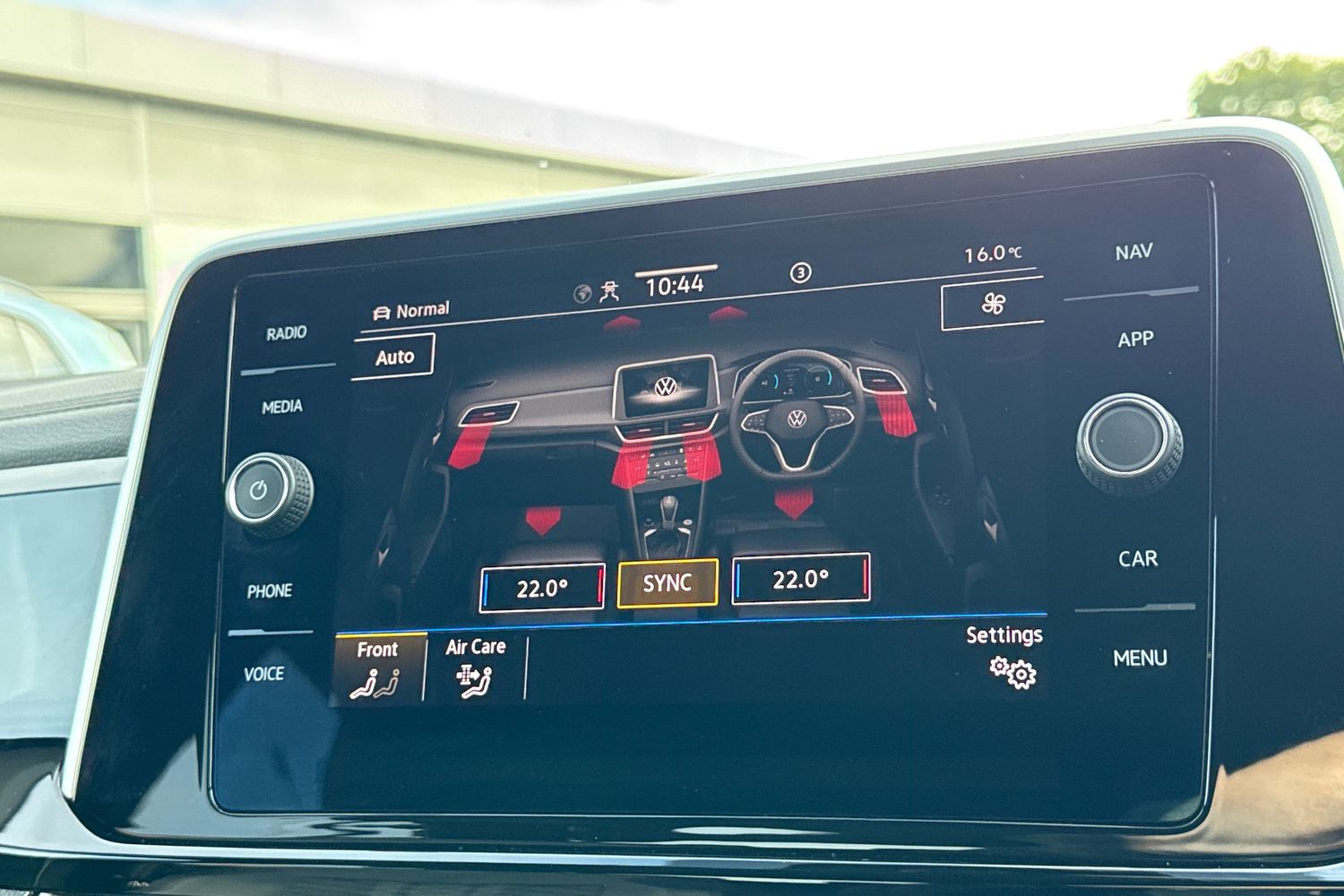 Used Volkswagen T-Roc 2023 for sale - 76006851: Photo 22