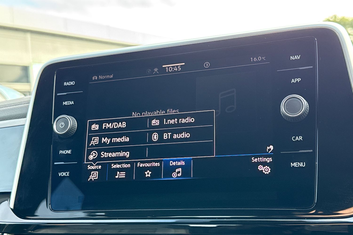 Used Volkswagen T-Roc 2023 for sale - 76006851: Photo 29