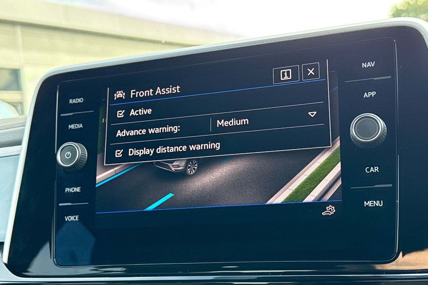 Used Volkswagen T-Roc 2023 for sale - 76006851: Photo 32