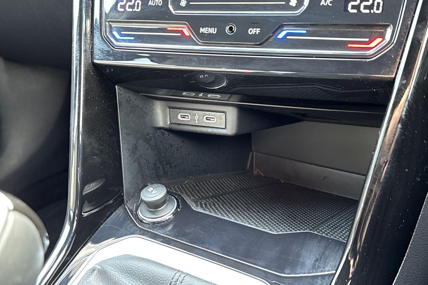 Used Volkswagen T-Roc 2023 for sale - 76006851: Photo 36