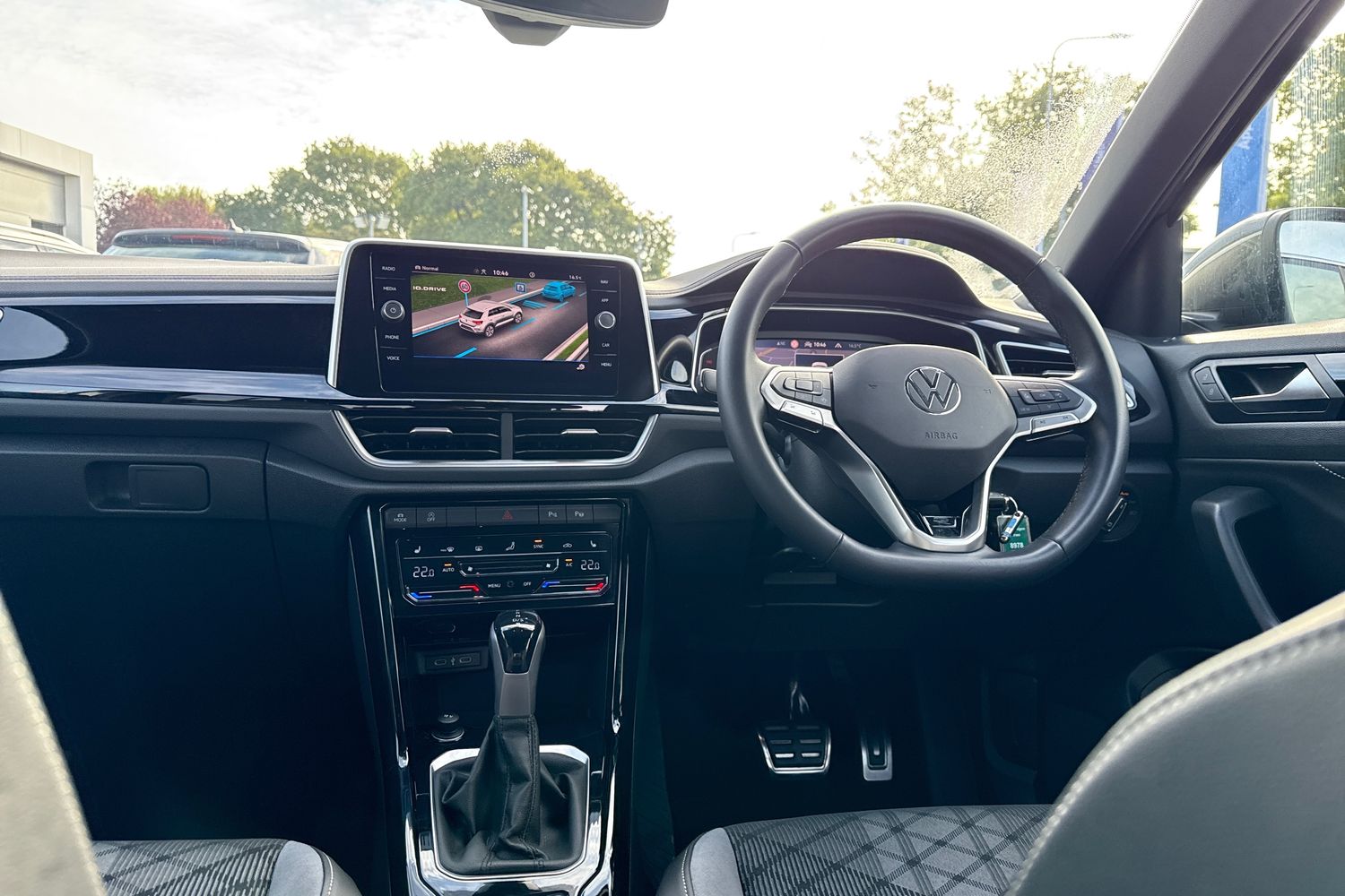 Used Volkswagen T-Roc 2023 for sale - 76006851: Photo 40