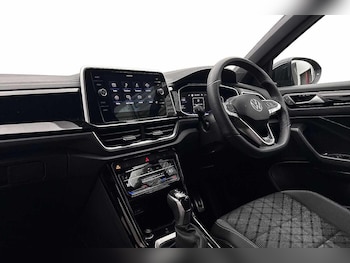 Used Volkswagen T-Roc 2025 for sale - 79138337: Photo