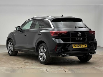 Used Volkswagen T-Roc 2025 for sale - 79138337: Photo
