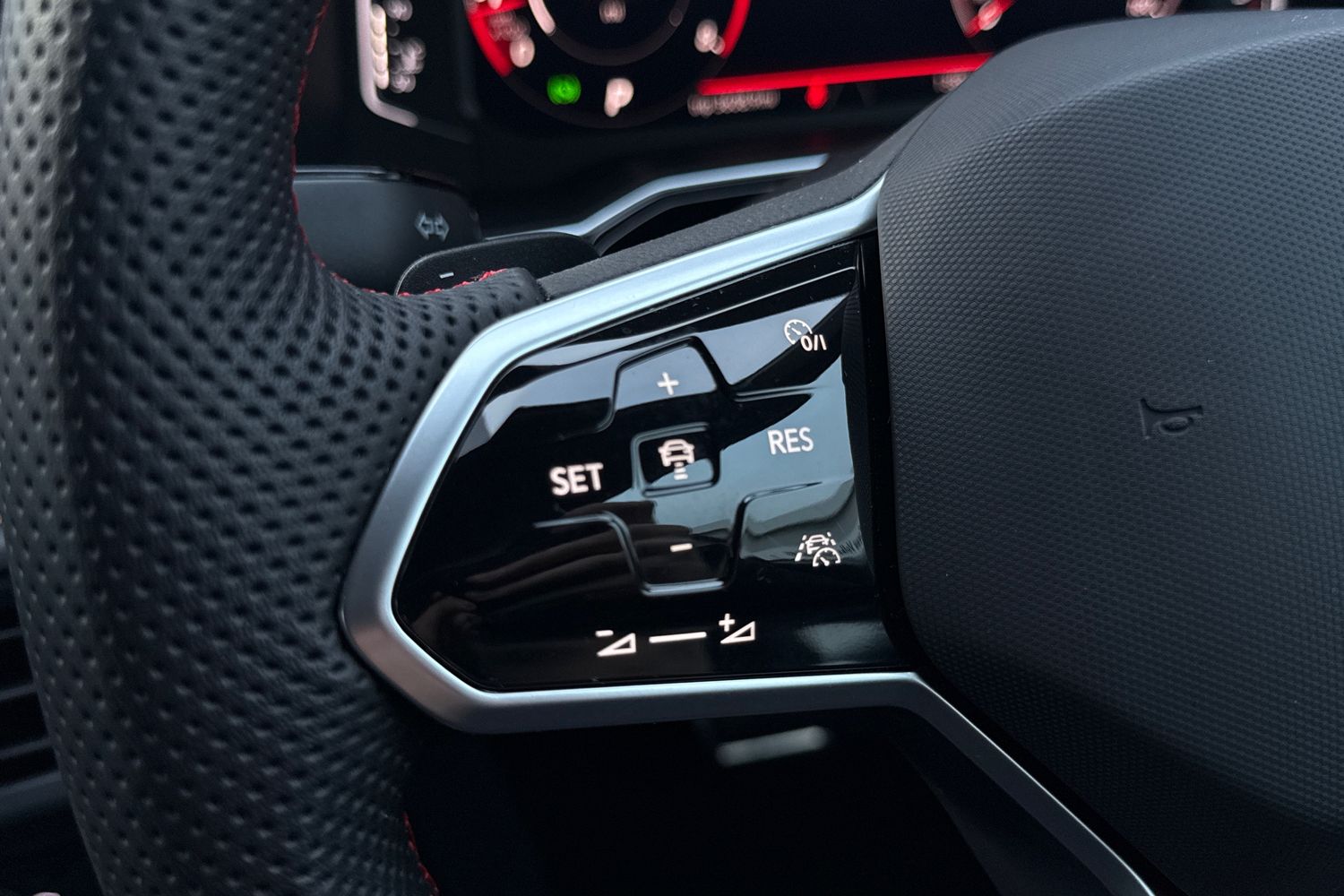 Used Volkswagen Polo 2023 for sale - 77052193: Photo 36