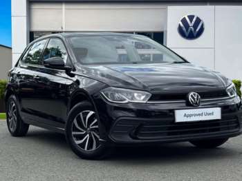 2022 - MK6 Facelift (2021) 1.0 TSI 95PS Life | Parking Sensors 5-Door