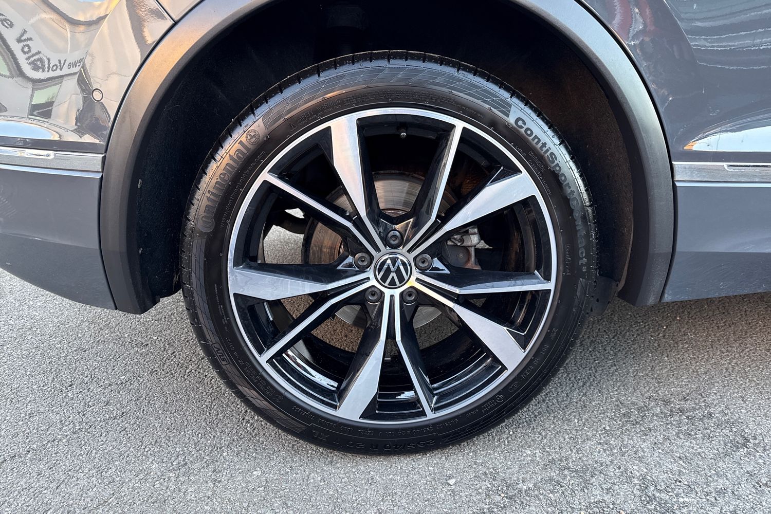 Used Volkswagen Tiguan 2023 for sale - 76665200: Photo 11