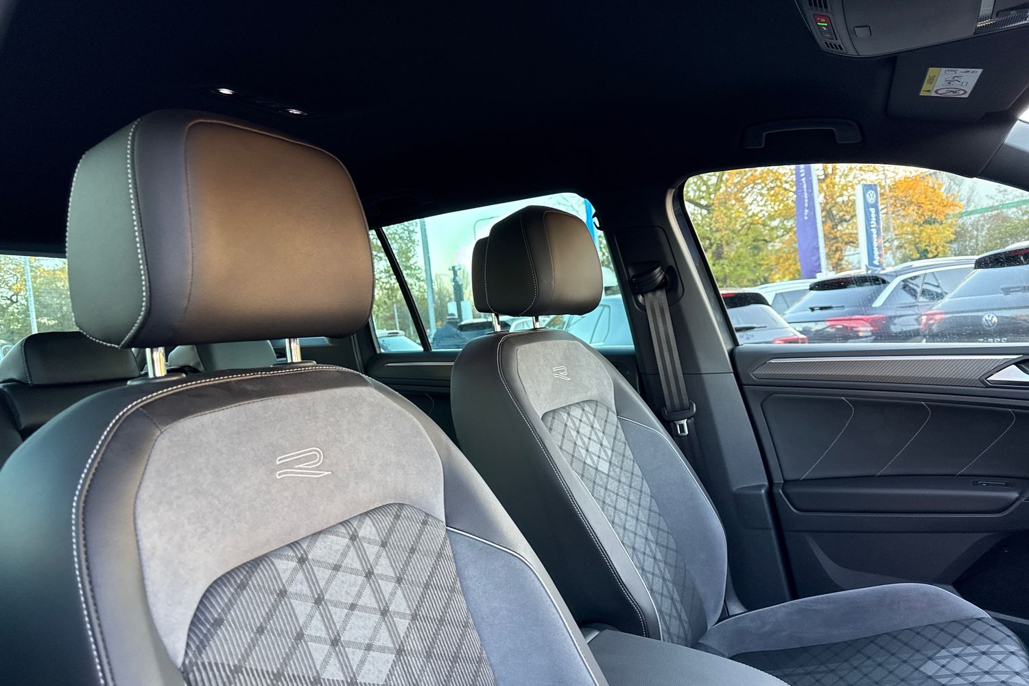 Used Volkswagen Tiguan 2023 for sale - 76665200: Photo 24