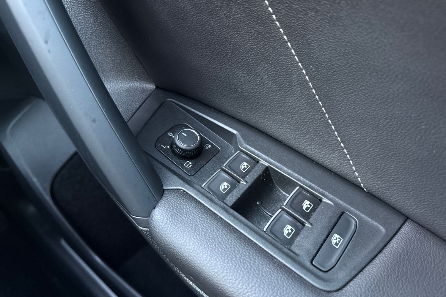 Used Volkswagen Tiguan 2023 for sale - 76665200: Photo 25