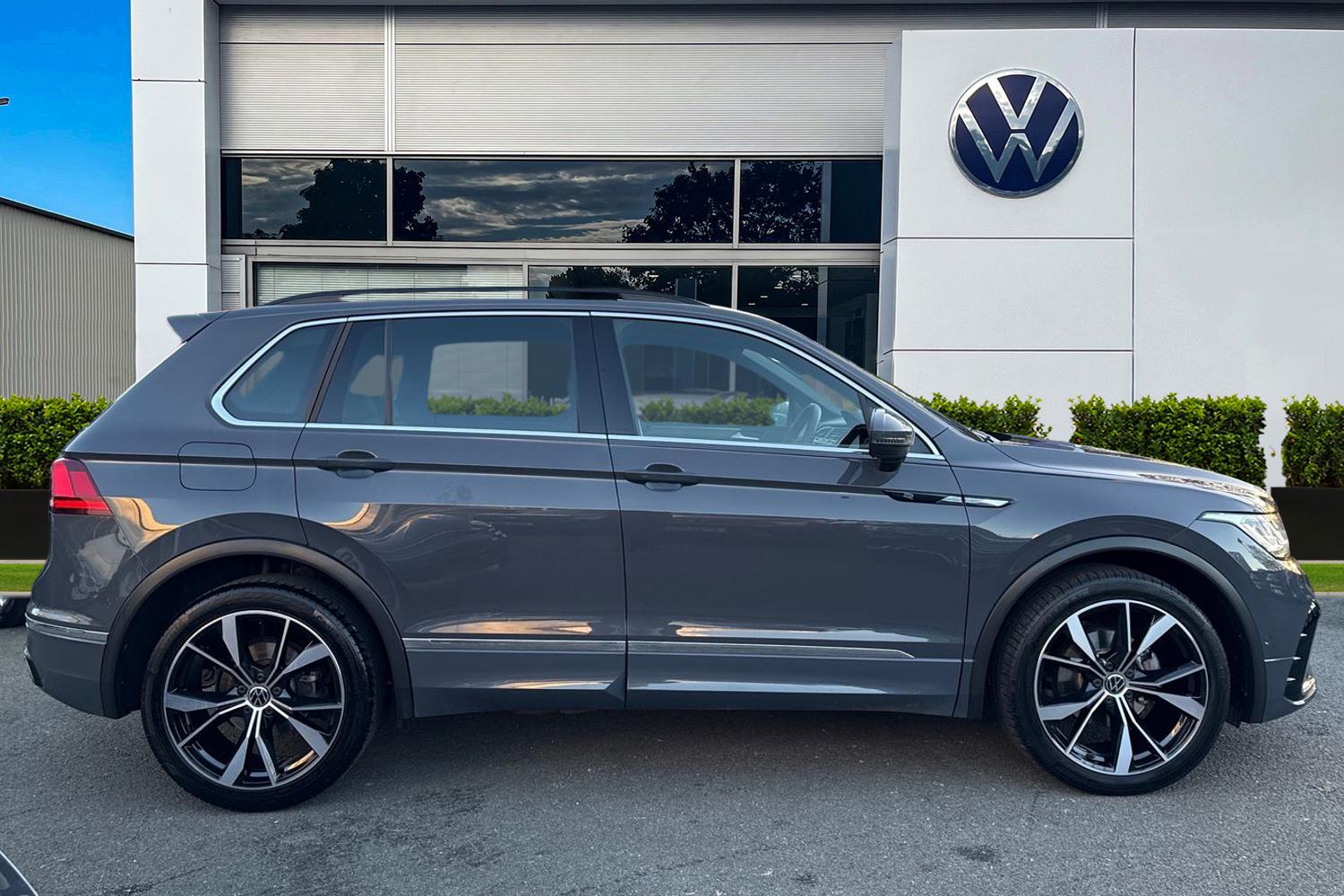 Used Volkswagen Tiguan 2023 for sale - 76665200: Photo 3