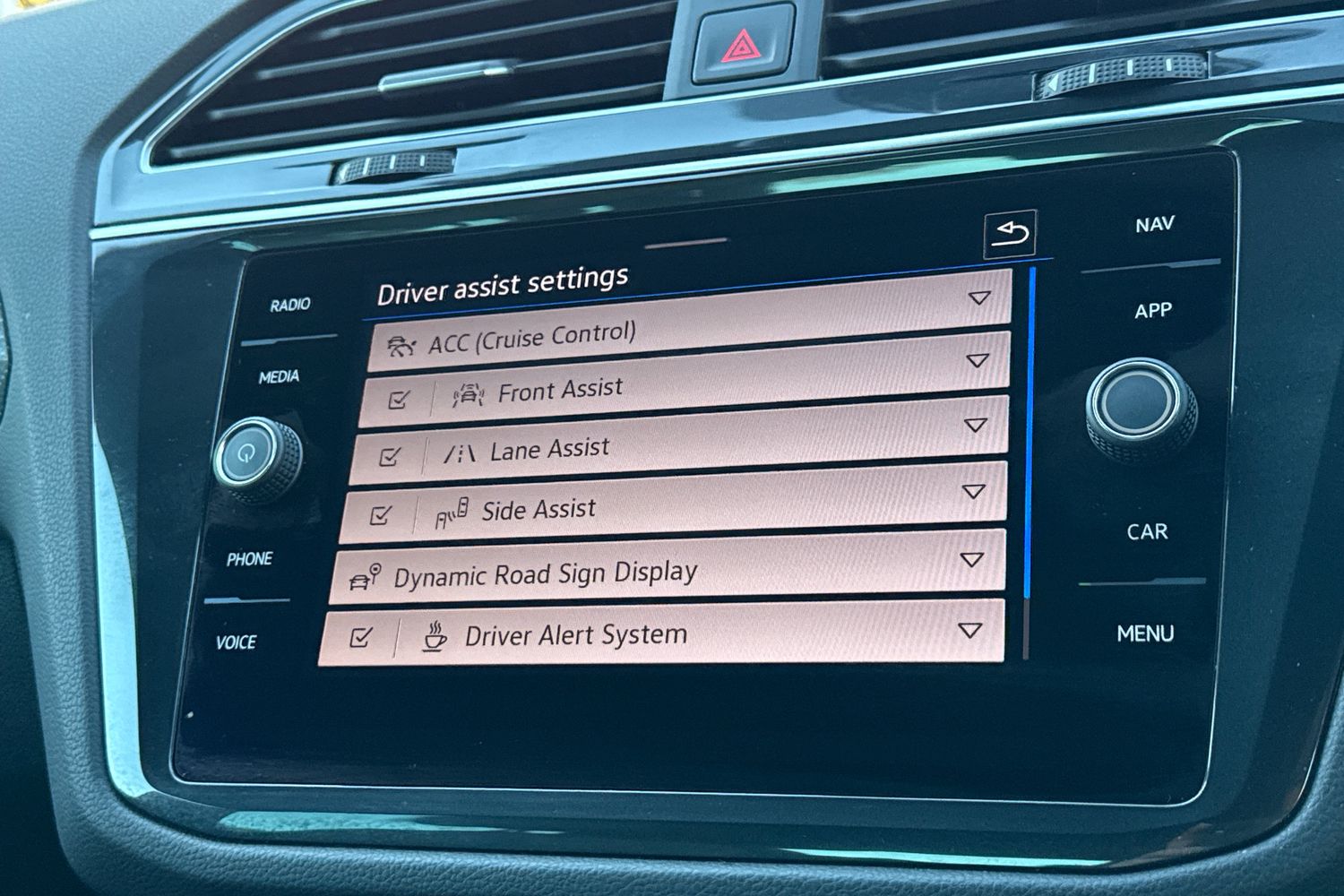 Used Volkswagen Tiguan 2023 for sale - 76665200: Photo 31