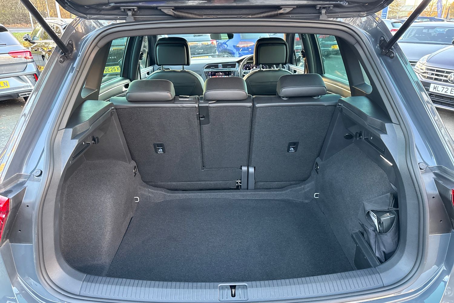 Used Volkswagen Tiguan 2023 for sale - 76665200: Photo 7