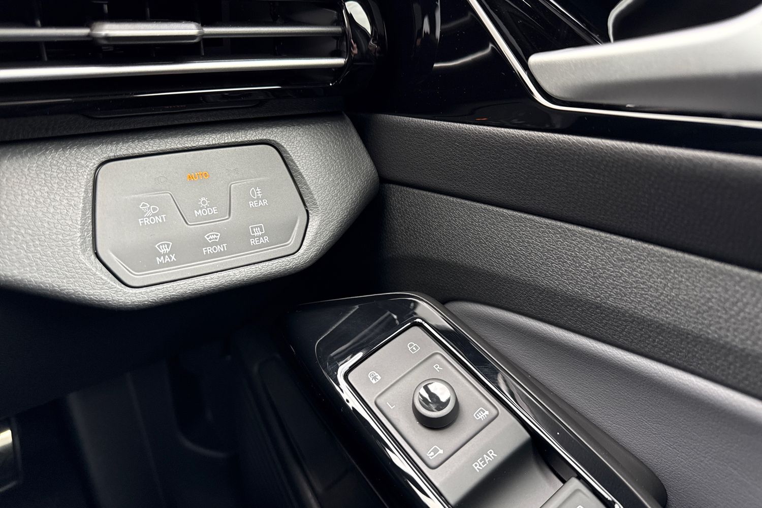 Used Volkswagen ID.4 2025 for sale - 77829485: Photo 24