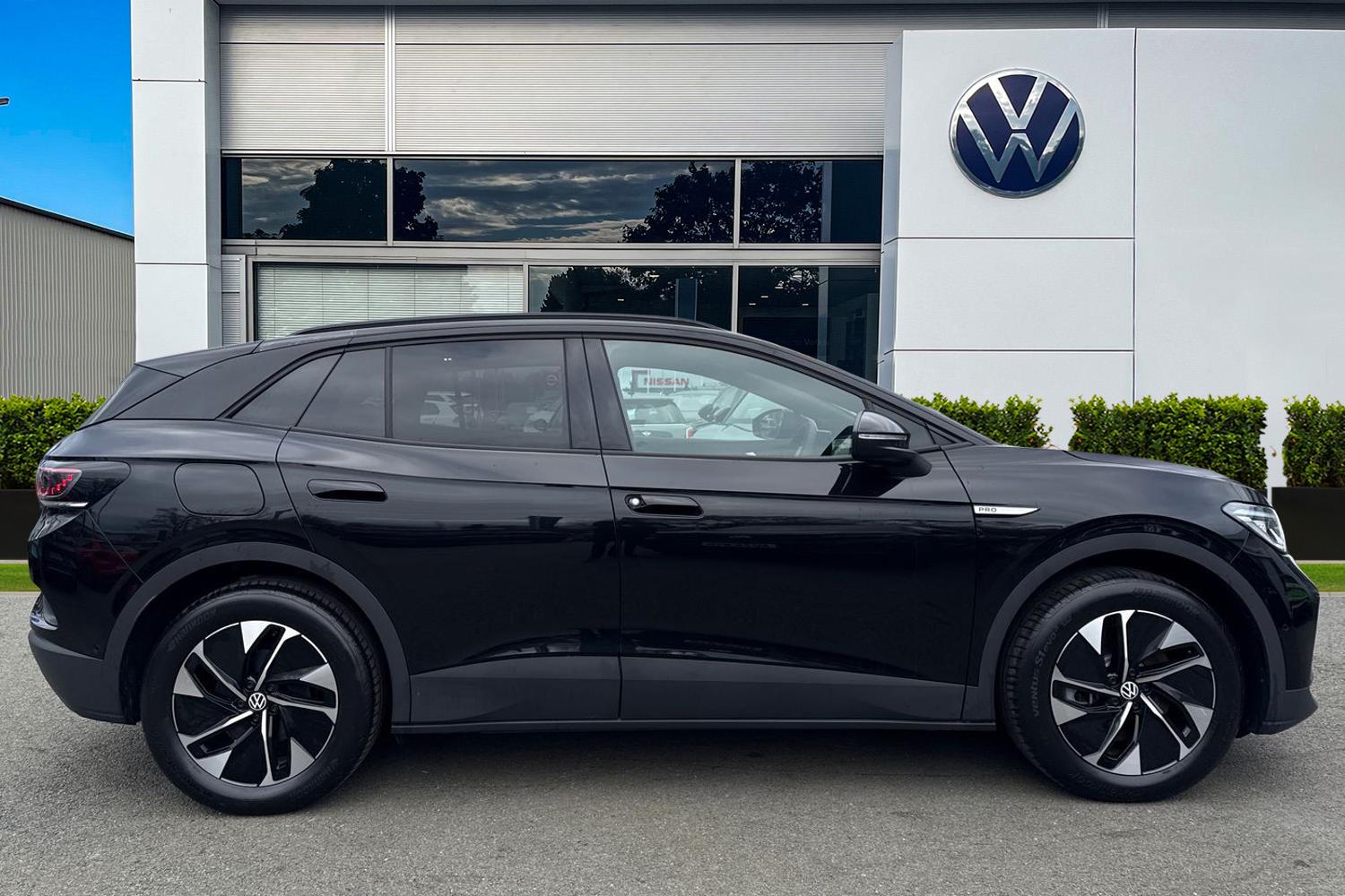 Used Volkswagen ID.4 2025 for sale - 77829485: Photo 3