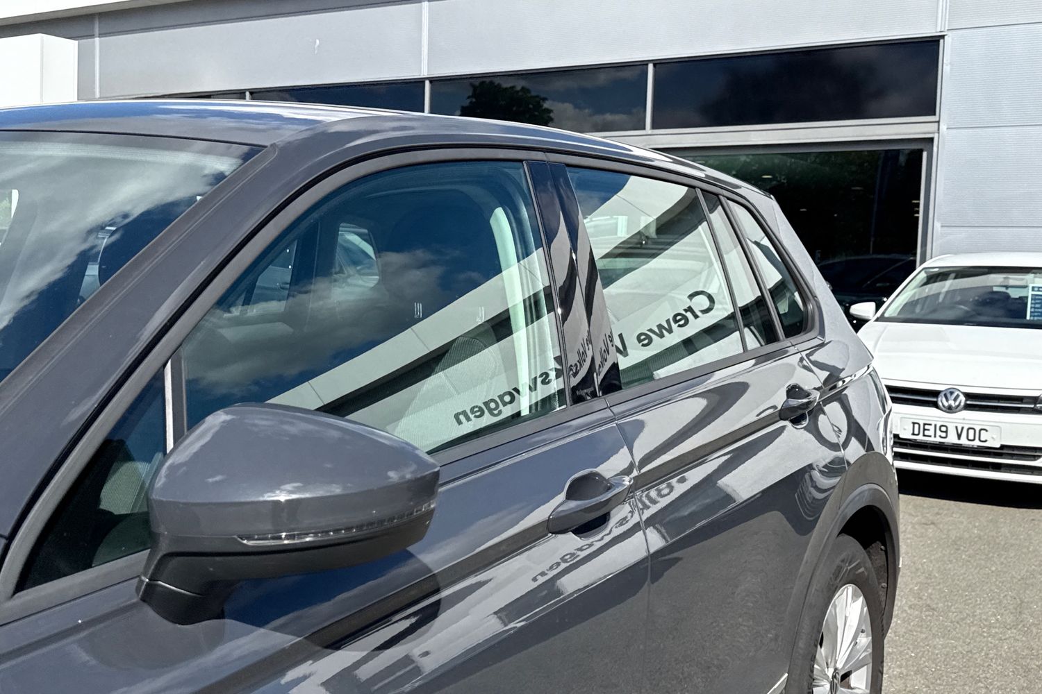 Used Volkswagen Tiguan 2021 for sale - 76030561: Photo 33