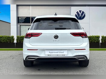 Used Volkswagen Golf 2024 for sale - 75329878: Photo