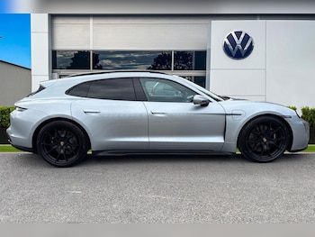 Used Porsche Taycan 2024 for sale - 79526604: Photo