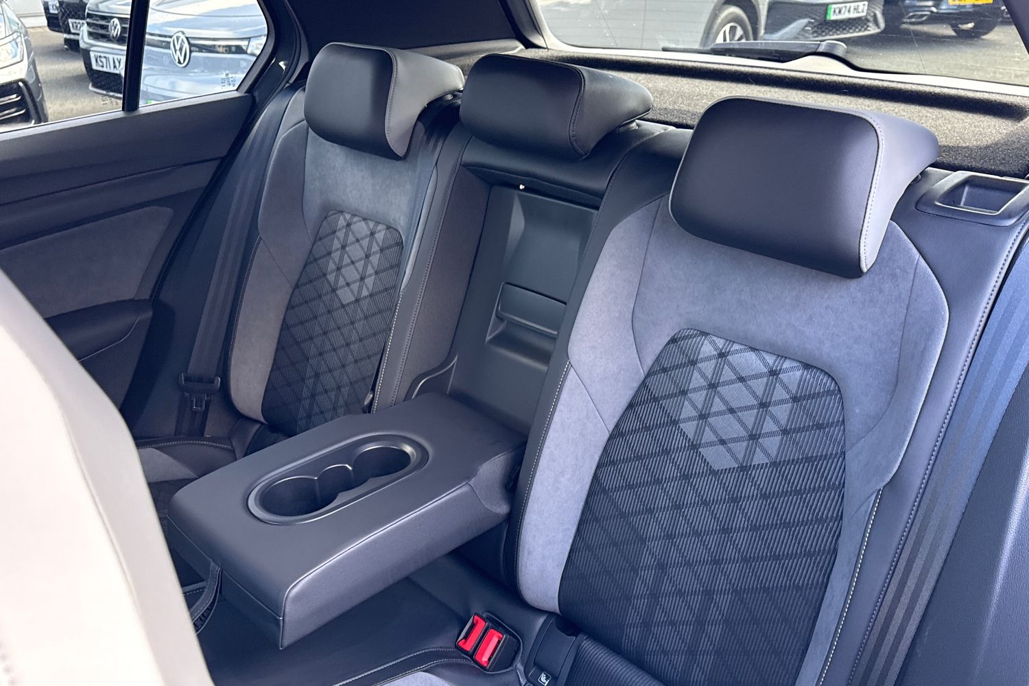 Used Volkswagen Golf 2024 for sale - 78107446: Photo 19