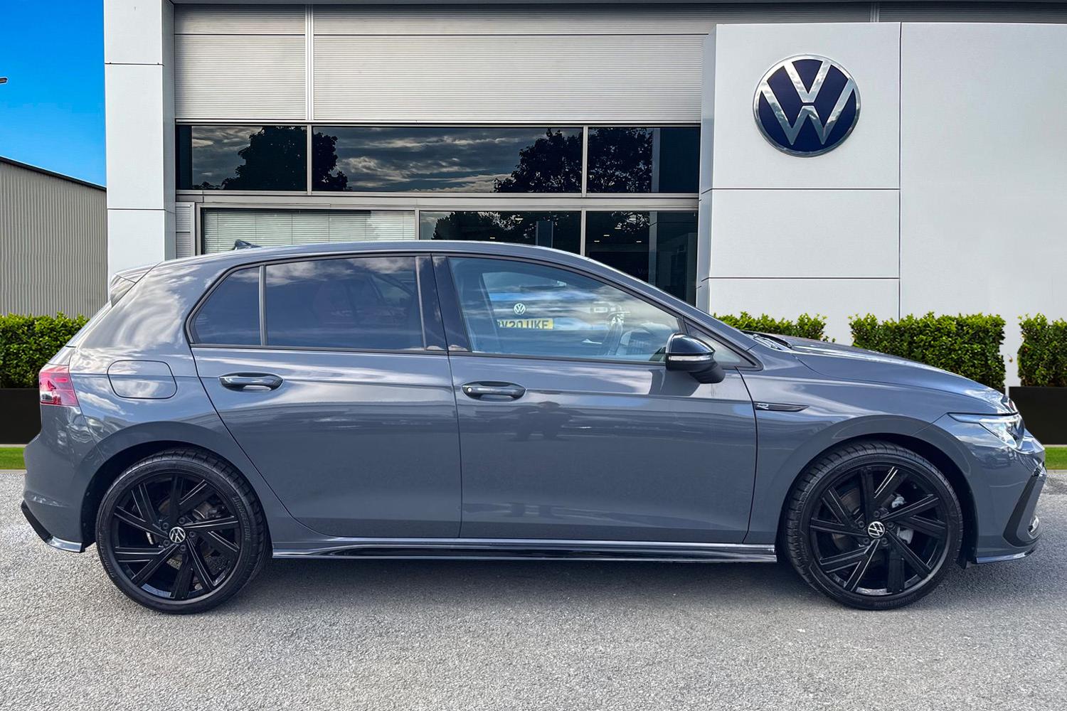 Used Volkswagen Golf 2024 for sale - 78107446: Photo 3