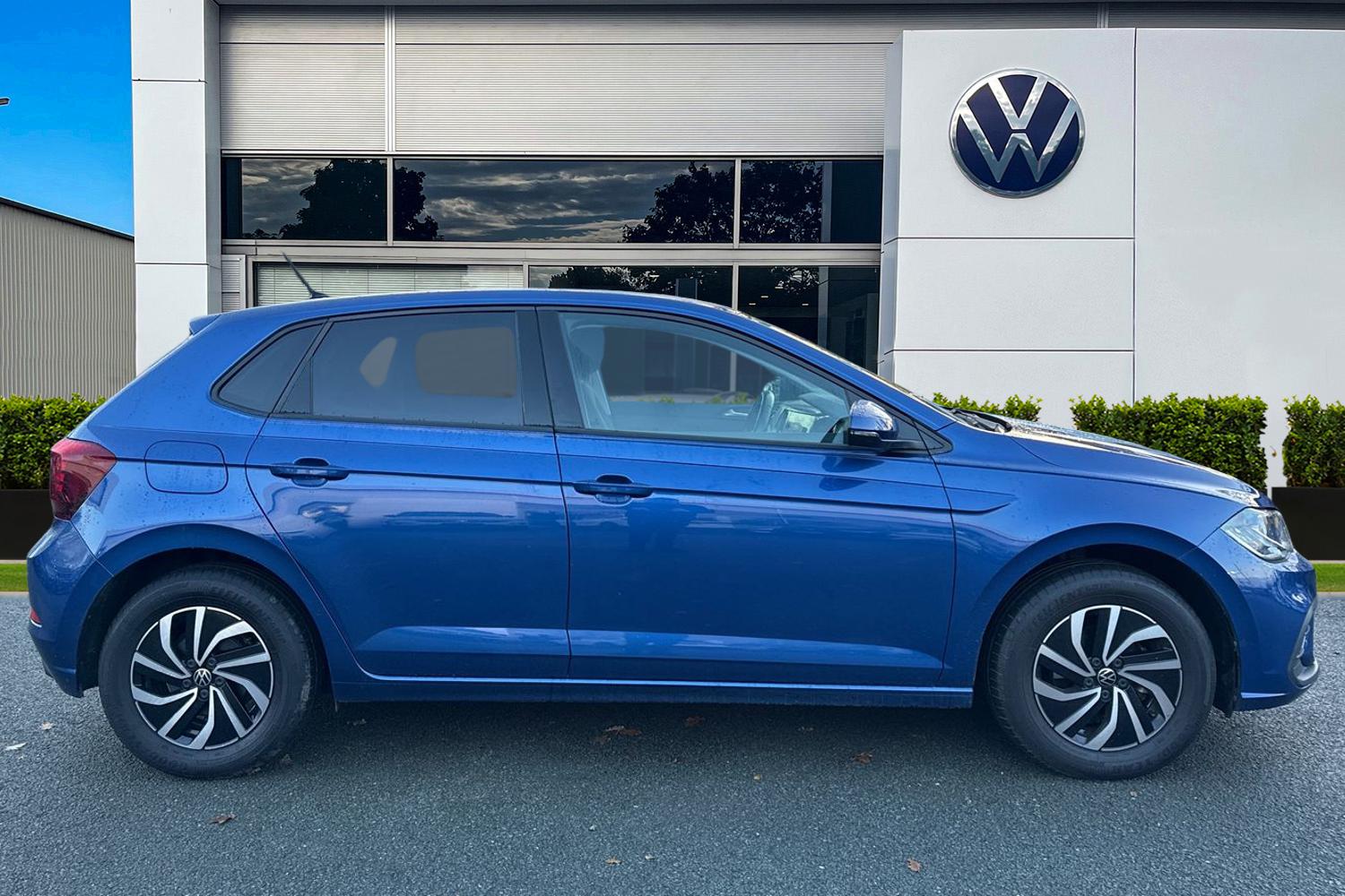 Used Volkswagen Polo 2023 for sale - 76805235: Photo 3