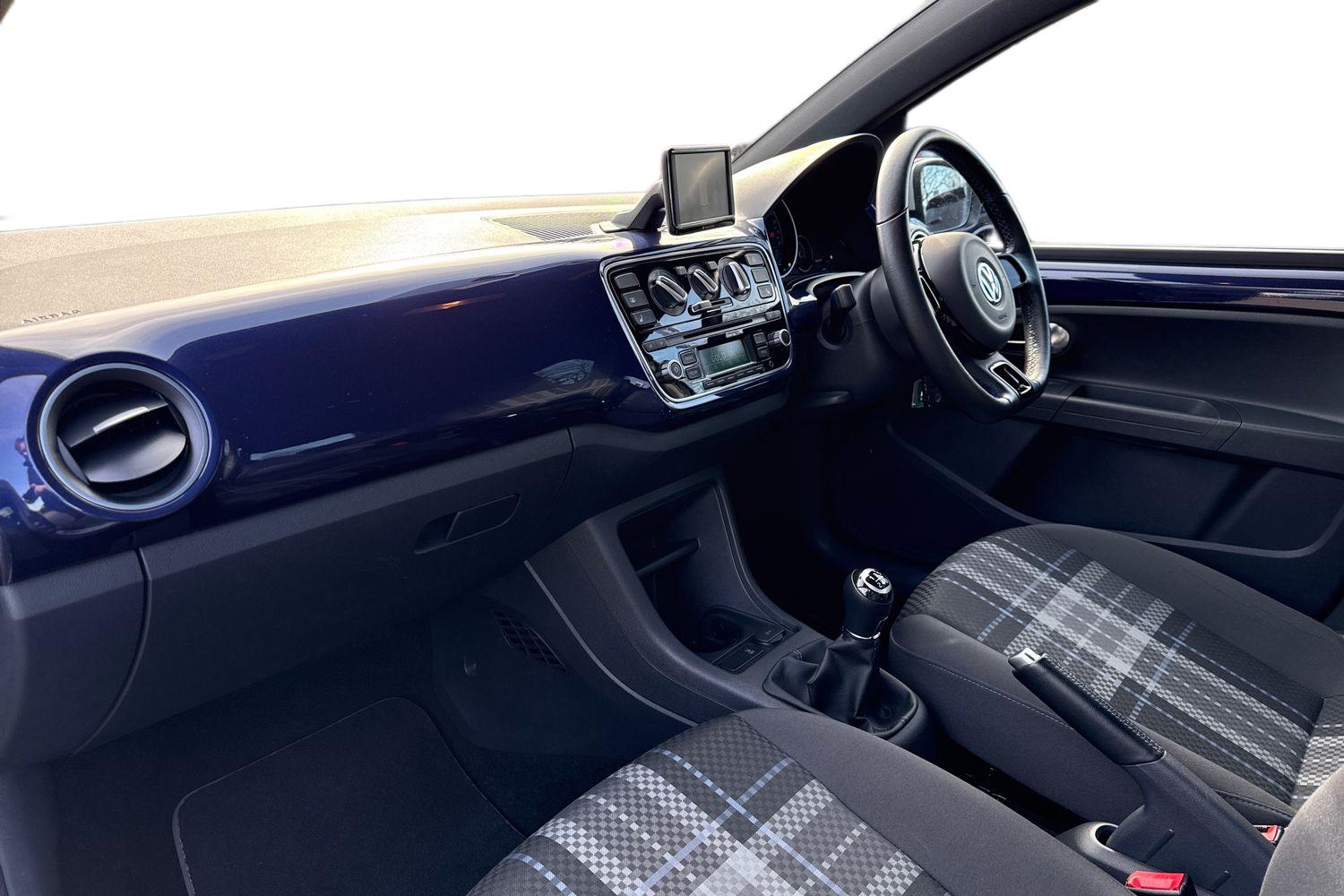 Used Volkswagen up! 2016 for sale - 77733620: Photo 15