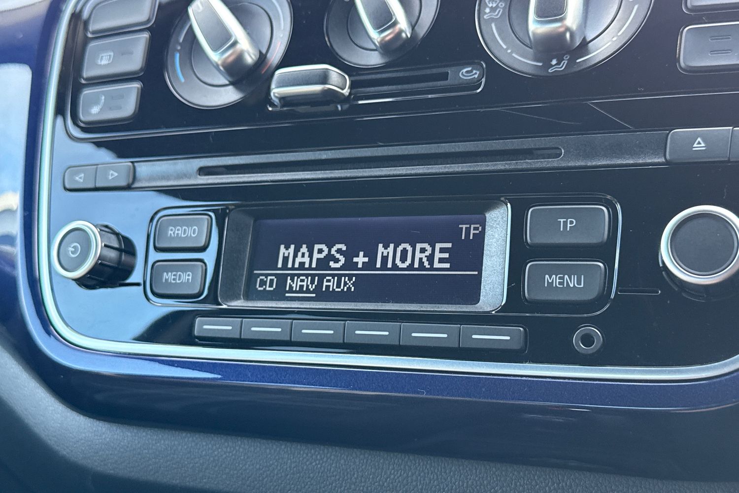 Used Volkswagen up! 2016 for sale - 77733620: Photo 28