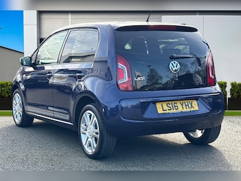Used Volkswagen up! 2016 for sale - 77733620: Photo