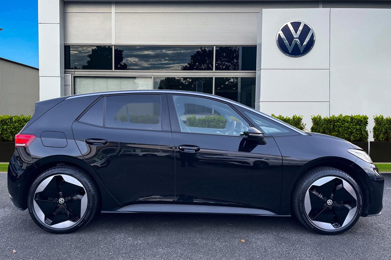 Used Volkswagen ID.3 2025 for sale - 76488321: Photo 3