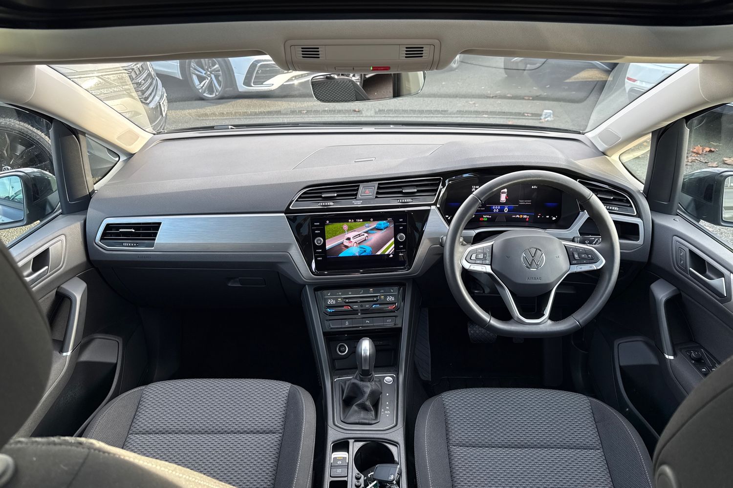 Used Volkswagen Touran 2024 for sale - 76968064: Photo 37