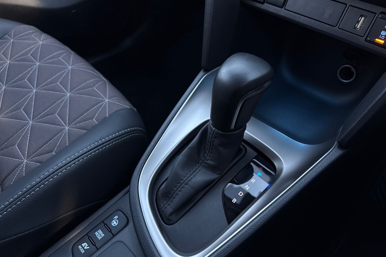 Used Toyota Yaris Cross 2023 for sale - 76985280: Photo 23