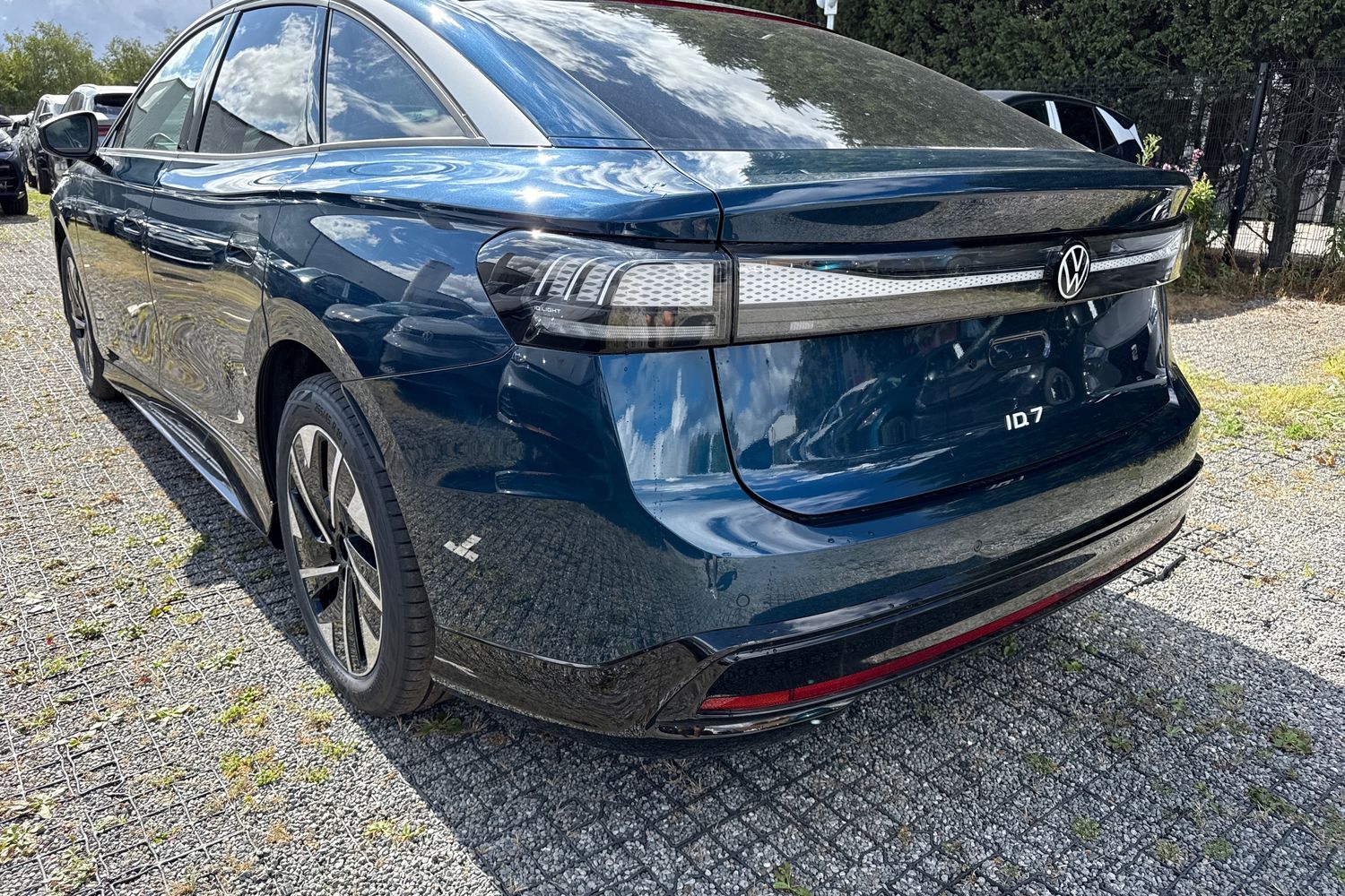 Used Volkswagen ID.7 2025 for sale - 76711762: Photo 7