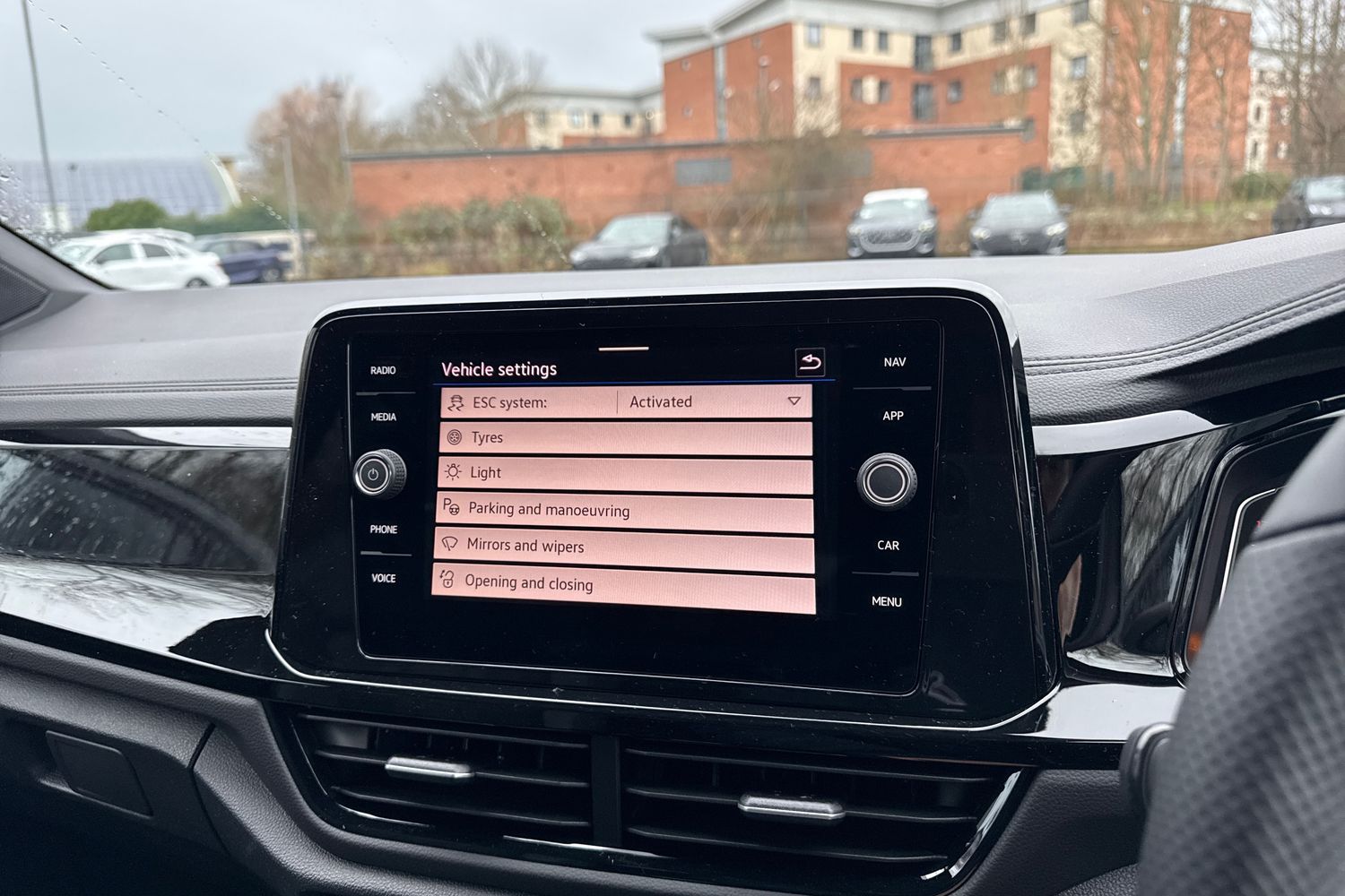 Used Volkswagen T-Roc 2026 for sale - 78043462: Photo 47