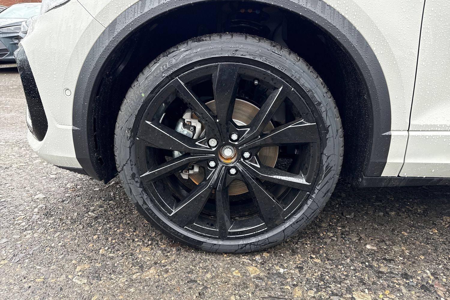 Used Volkswagen T-Roc 2026 for sale - 78043462: Photo 9