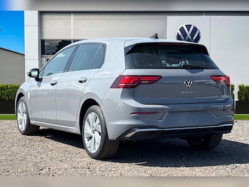 Used Volkswagen Golf 2026 for sale - 78452002: Photo