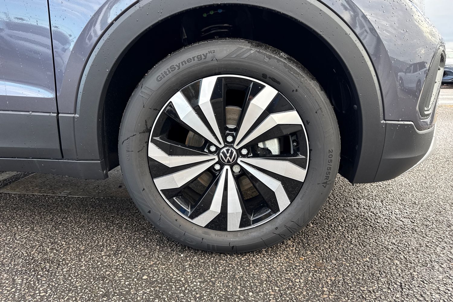 Used Volkswagen T-Cross 2025 for sale - 76374711: Photo 12