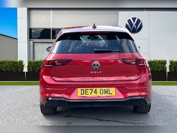 Used Volkswagen Golf 2024 for sale - 78897376: Photo