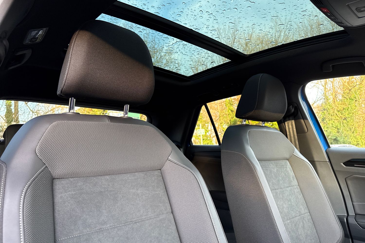 Used Volkswagen T-Roc 2025 for sale - 76985352: Photo 23