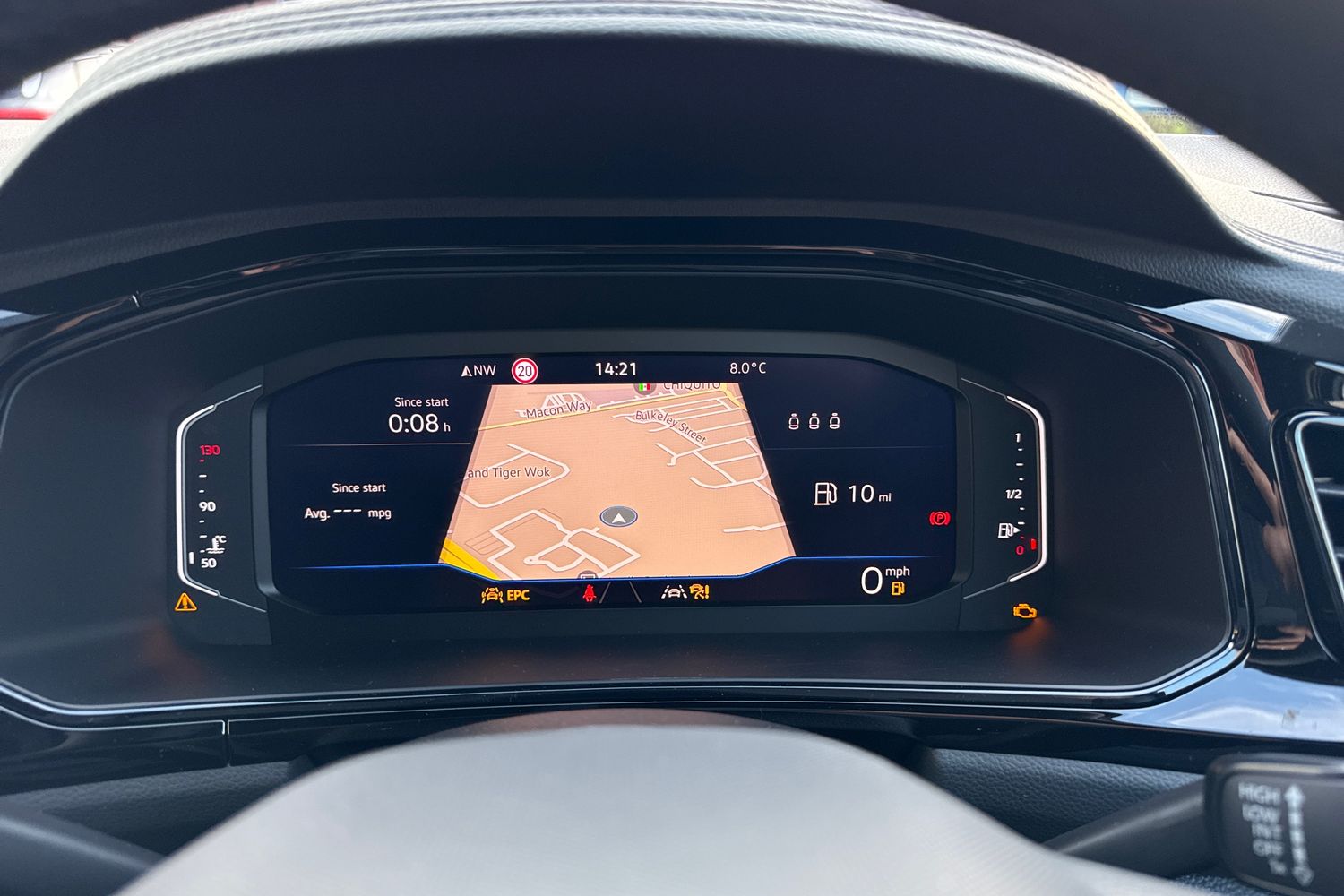 Used Volkswagen T-Roc 2025 for sale - 76985352: Photo 37