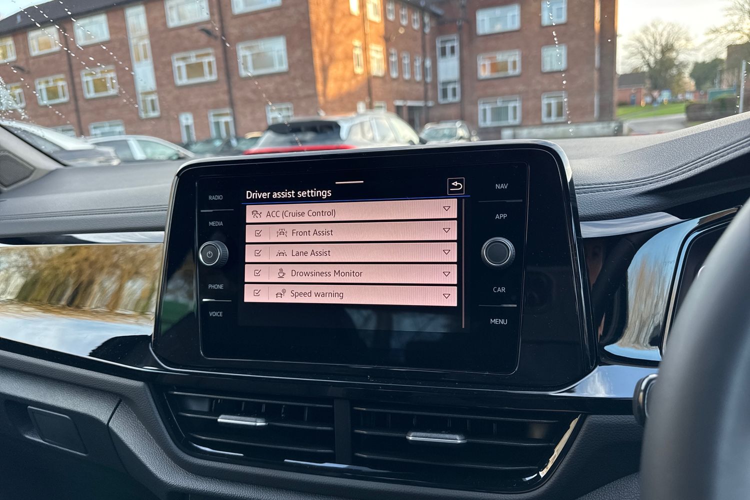 Used Volkswagen T-Roc 2025 for sale - 76985352: Photo 49