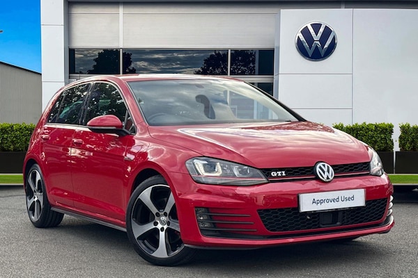 Used Volkswagen Golf 2016 for sale - 76218625: Photo 1