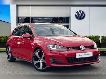 Volkswagen - Golf