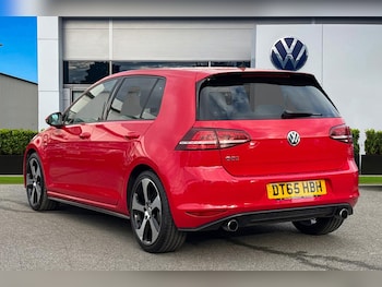 Used Volkswagen Golf 2016 for sale - 76218625: Photo 2