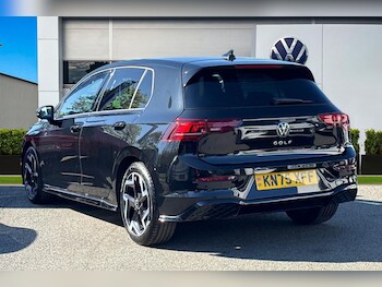 Used Volkswagen Golf 2025 for sale - 78373232: Photo