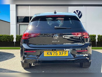 Used Volkswagen Golf 2025 for sale - 78373232: Photo