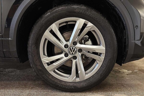 Used Volkswagen T-Roc 2025 for sale - 76300339: Photo 6