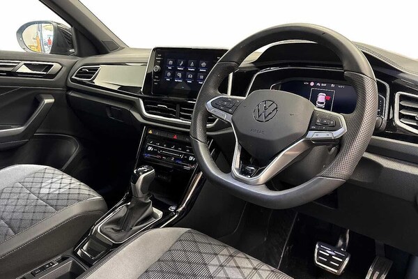 Used Volkswagen T-Roc 2025 for sale - 76300339: Photo 7