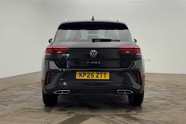 Used Volkswagen T-Roc 2025 for sale - 76300339: Photo 9
