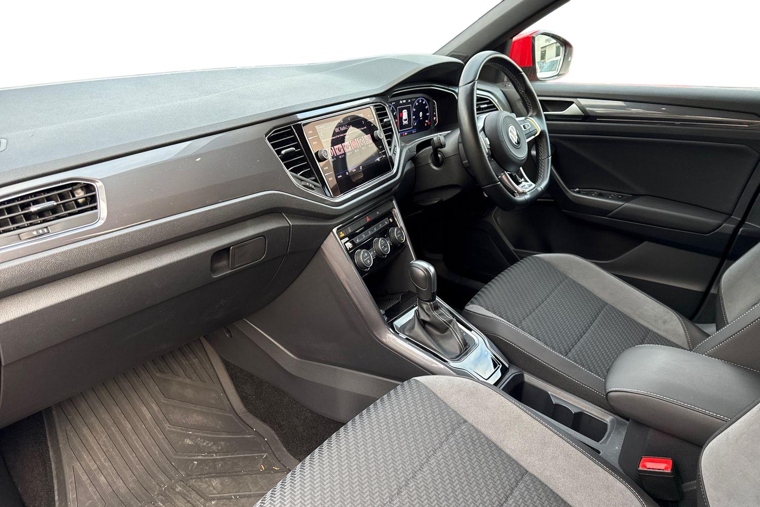 Used Volkswagen T-Roc 2021 for sale - 76739663: Photo 14