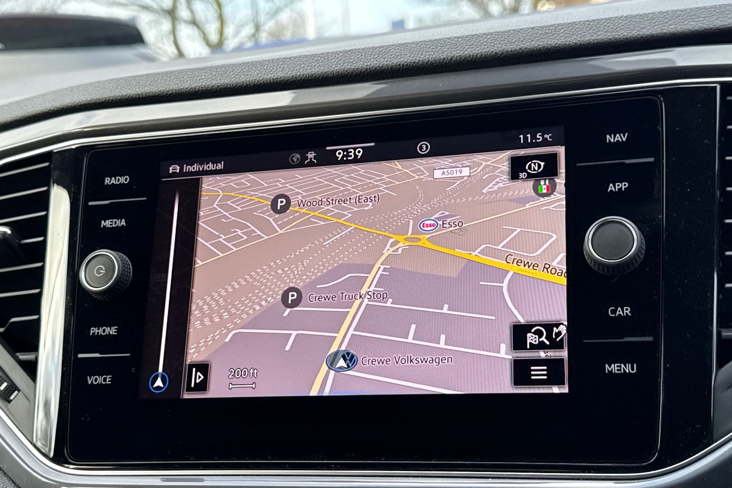 Used Volkswagen T-Roc 2021 for sale - 76739663: Photo 16