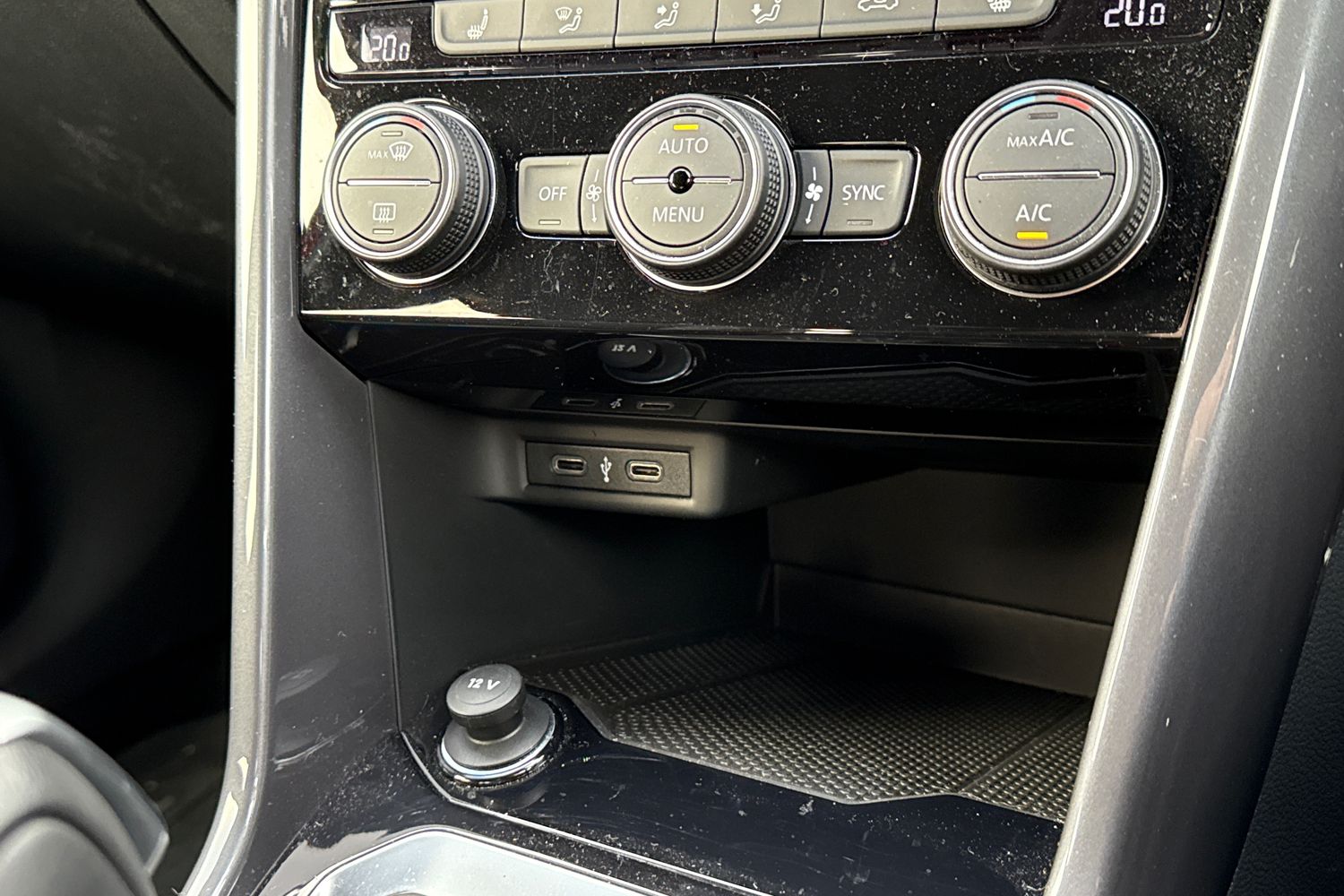 Used Volkswagen T-Roc 2021 for sale - 76739663: Photo 36